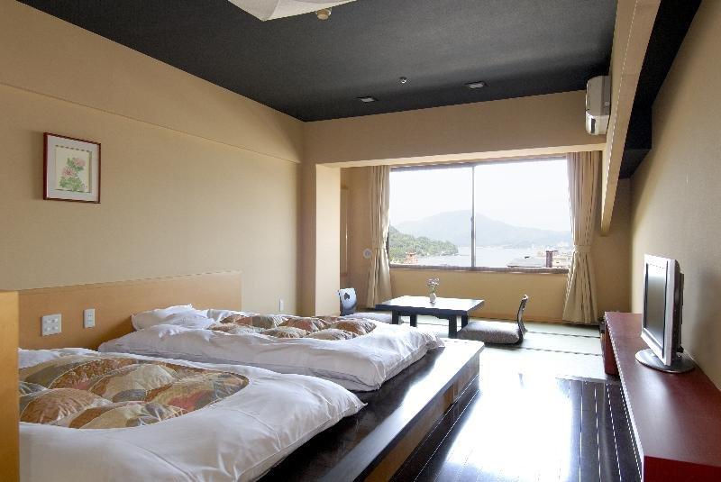 Livemax Resort Aki Miyajima Hatsukaichi Exterior foto